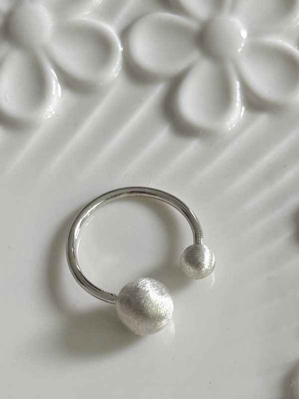 S925 silver brushed ball open adjustable ring