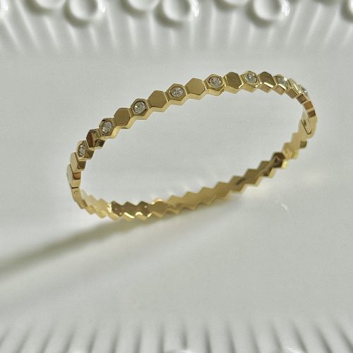 18K Gold Diamond Honeycomb Bracelet