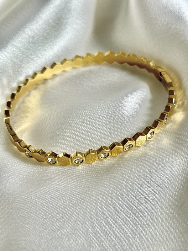 18K Gold Diamond Honeycomb Bracelet