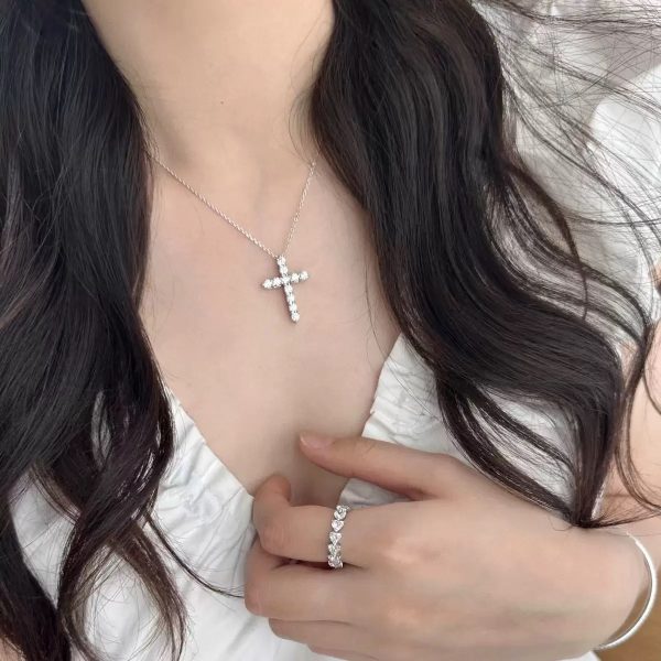 S925 sterling silver full diamond cross clavicle necklace