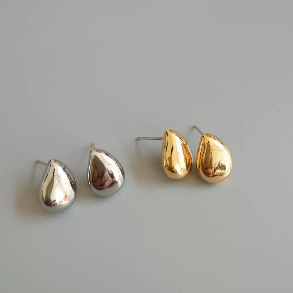 Hand-polished teardrop earrings