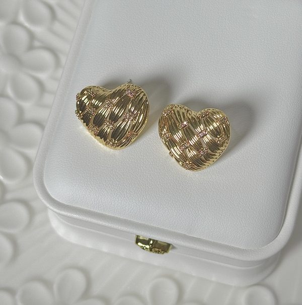 18k brass French medieval heart hollow earrings