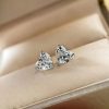 S925 Silver Needle Heart Moissanite Earrings