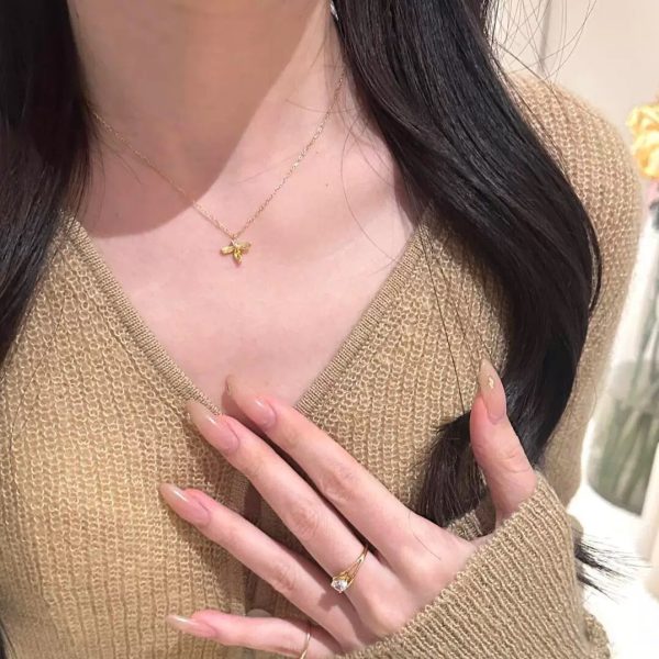 S925 sterling silver with 14K gold plated bee necklace