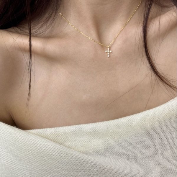 S925 sterling silver plated with 14K gold mini cross necklace